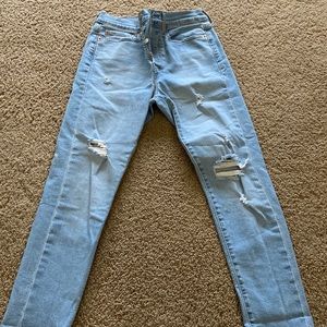 Levi’s wedgie skinny